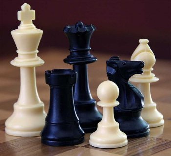 20080122185929-piezas-de-ajedrez.jpg
