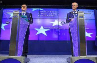La UE debate sobre el futuro presidente de la CE y analizan la situación de Ucrania
