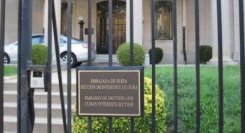 Sección de Intereses de Cuba en Washington sigue sin servicios bancarios