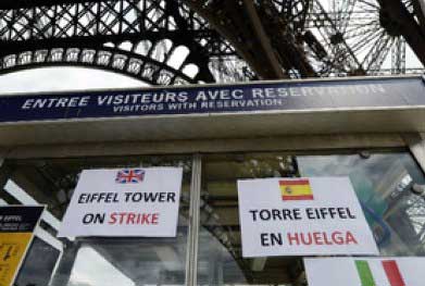 Cierran la Torre Eiffel por el creciente número de carteristas