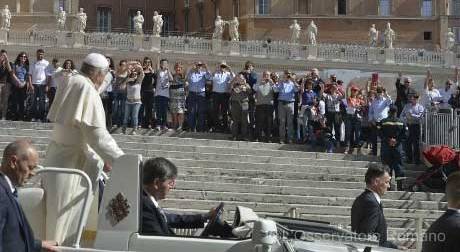 "No hay matrimonio express", dijo el Papa