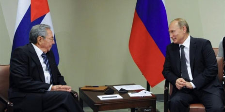 Raúl se entrevista con presidentesde Rusia y Francia y asiste a recepción ofrecida por Obama