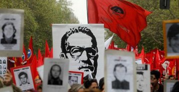 Bachelet recuerda el golpe militar y la muerte de Allende