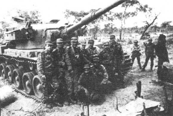Combatientes cubanos en Cuito Cuanavale, Angola, marzo de 1988